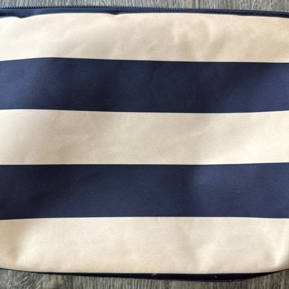 Jujube Pouch Set Blue Commodore Nautical Zipper Pouch Clutch Purse Set - Picture 6 of 10